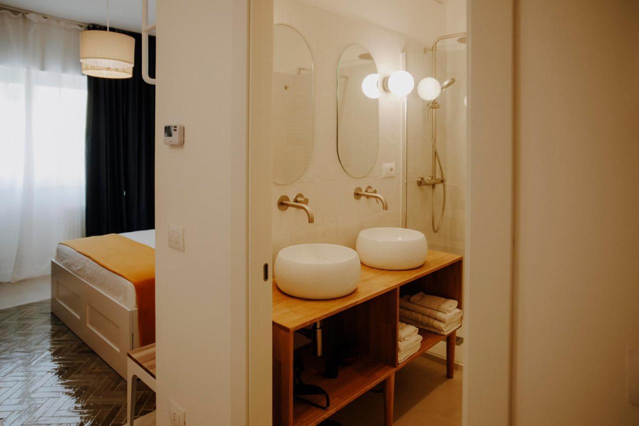 Petrarca17 Guest House A Due Passi Dal Mare Terracina Zewnętrze zdjęcie
