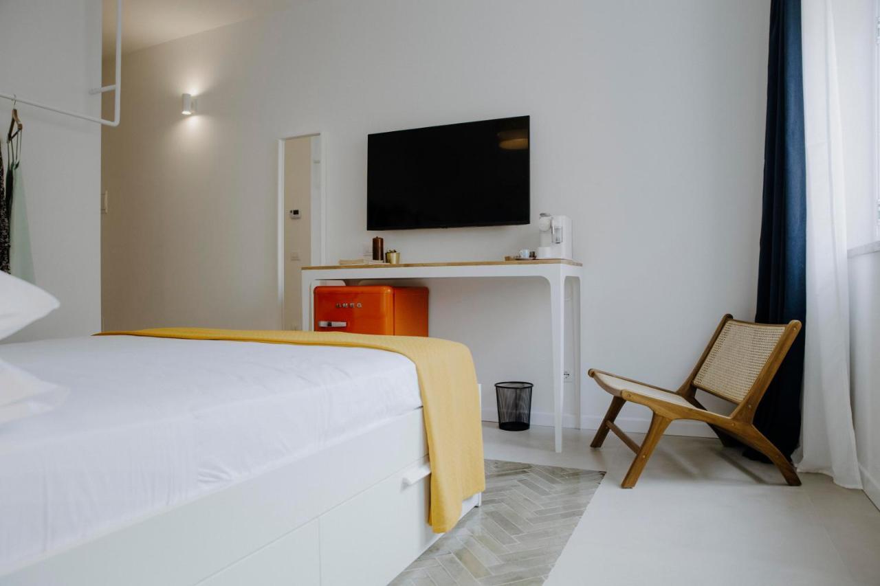 Petrarca17 Guest House A Due Passi Dal Mare Terracina Zewnętrze zdjęcie